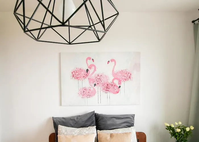 Piotrapartments - Daleka Cozy Train&airport Apartment *