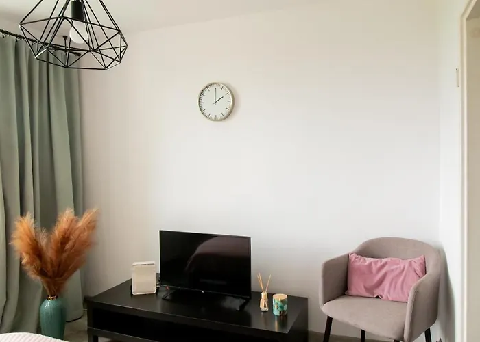 Apartment Piotrapartments - Daleka Cozy Train&airport Warsaw