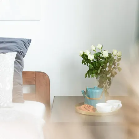 Piotrapartments - Daleka Cozy Train&airport Apartment *