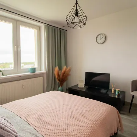 Piotrapartments - Daleka Cozy Train&airport Apartamento Varsovia