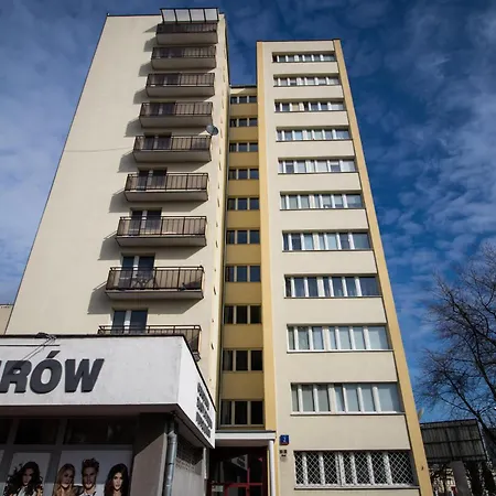 Piotrapartments - Daleka Cozy Train&airport * Warsaw