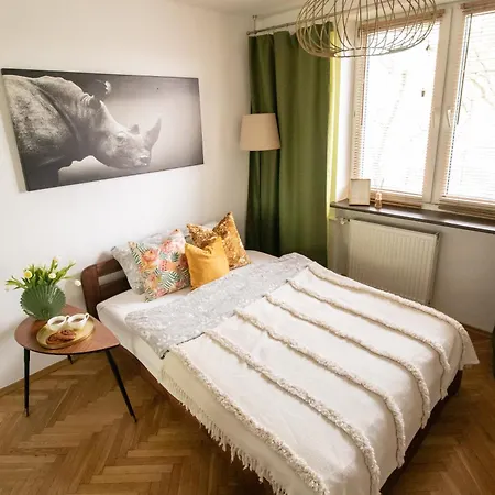 Apartman Piotrapartments - Daleka Cozy Train&airport *