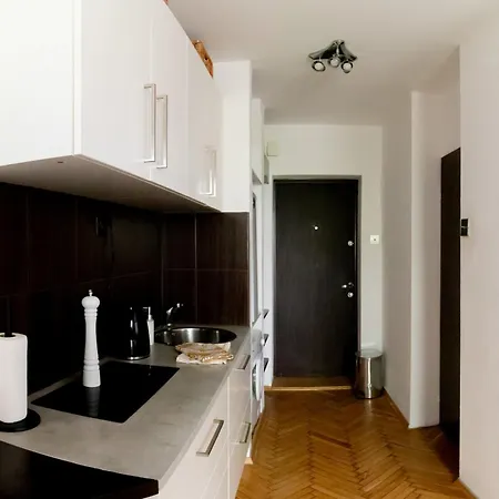 Apartment Piotrapartments - Daleka Cozy Train&airport *
