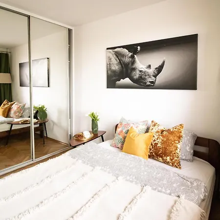 Piotrapartments - Daleka Cozy Train&airport * Warsaw