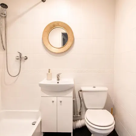 Apartment Piotrapartments - Daleka - Walk To Station *