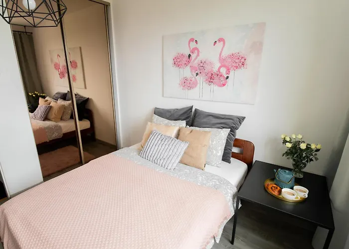 Piotrapartments - Daleka Cozy Train&airport