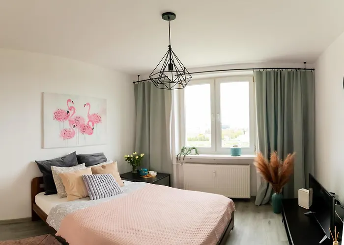 Piotrapartments - Daleka Cozy Train&airport *