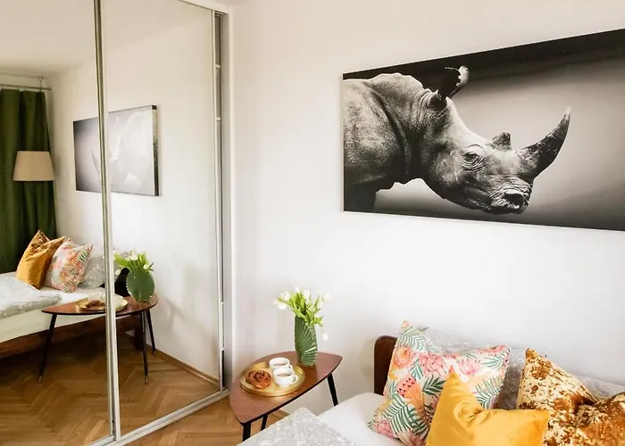 Piotrapartments - Daleka Cozy Train&airport