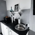 Apartmán Piotrapartments - Daleka - Walk To Station *